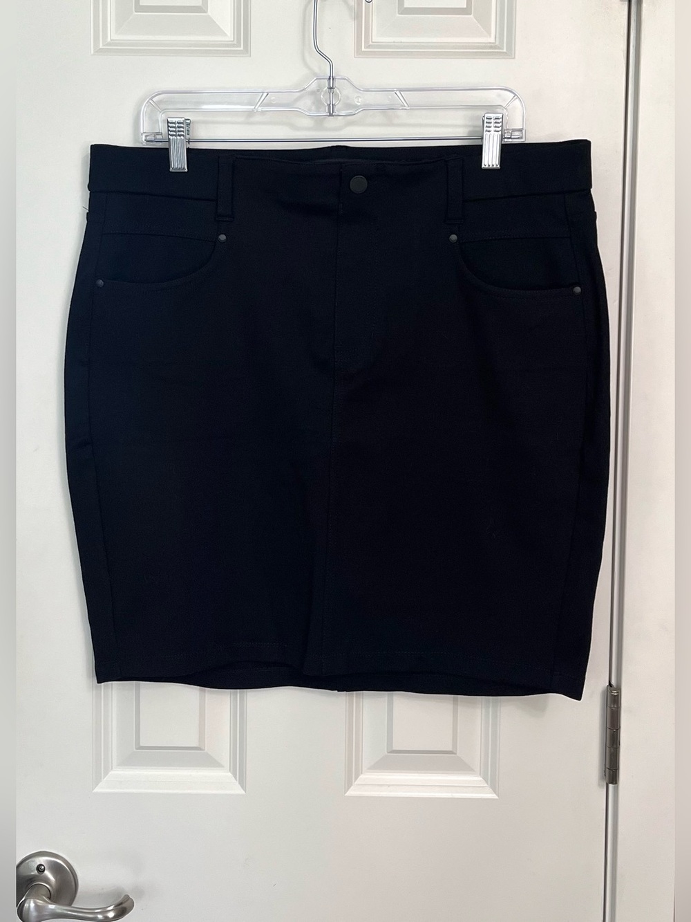 Liverpool Los Angeles Stretch Denim Skirt NWOT